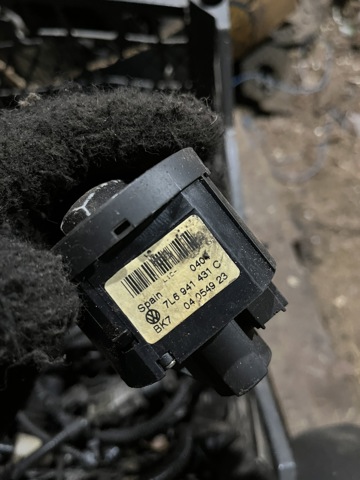 VAG 7L6941431C в наличии Ровно