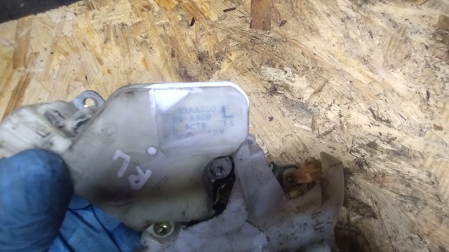 Актуатор двери, задней, левой 80553AA300 NISSAN