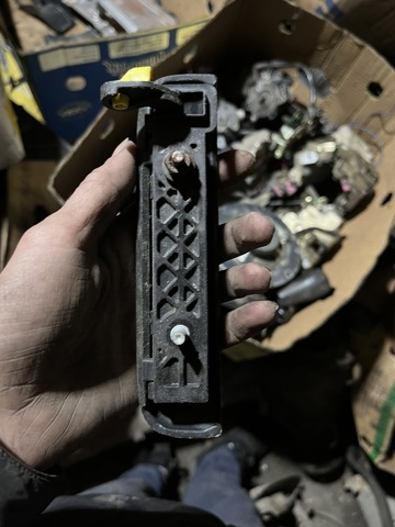 806062S400 NISSAN Ручка двери передней наружная правая купить в Тернополь