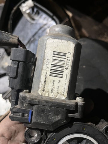 807014X00A NISSAN Стеклоподъемник передней левой двери купить в Одесса