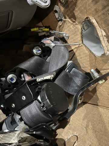Ремень безопасности передний левый 81850SWWG01ZA HONDA