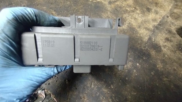 RENAULT 8200004201 в наличии Ирпень