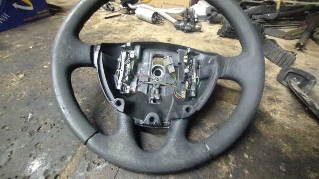 Рулевое колесо 8200014856 RENAULT