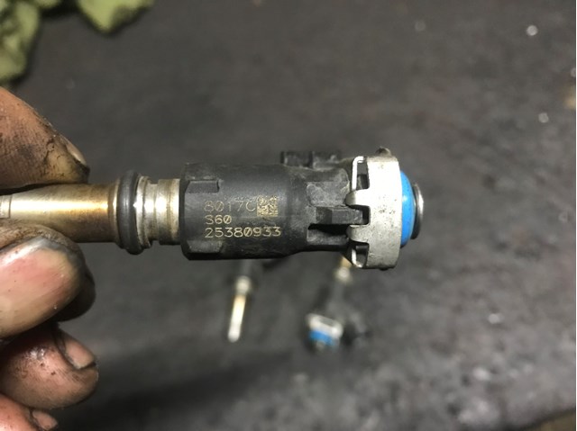 OPEL 821358 Топливные форсунки в наличии Киев