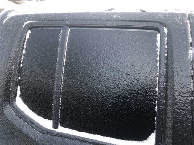 Форточка двери треугольник, задней, правой 82262EB320 NISSAN