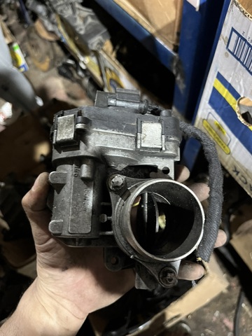 Дроссельная заслонка 825310 OPEL