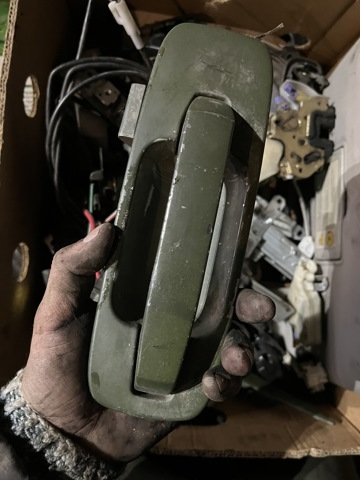 Ручка двери задней наружная левая 826078H506 NISSAN