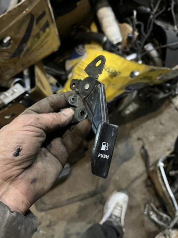 Ручка открывания замка/лючка бензобака 846440F000 NISSAN