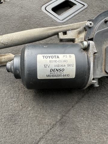 Мотор стеклоочестителя 8511005060 TOYOTA