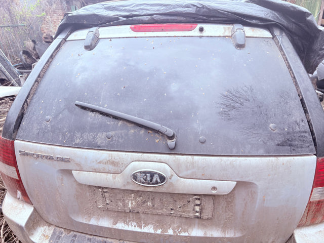 Окно двери задка 871111F021 HYUNDAI