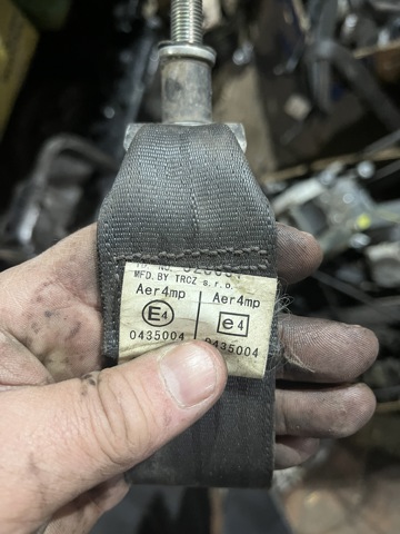 88854EB40C NISSAN Ремень безопасности задний центральный купить в Днепр
