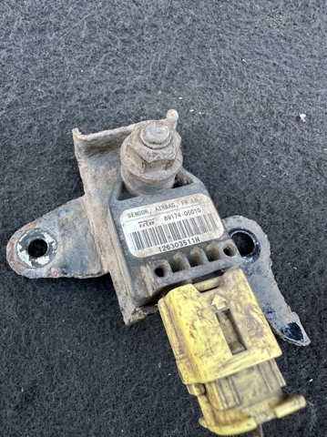 Датчик Эйрбэг передний 8917405010 TOYOTA