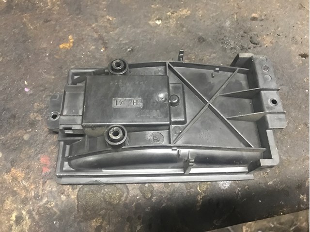VAG 8D0959263A в наличии Ровно