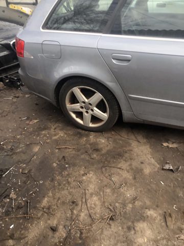 Дверь задняя, правая 8E0833052J VAG