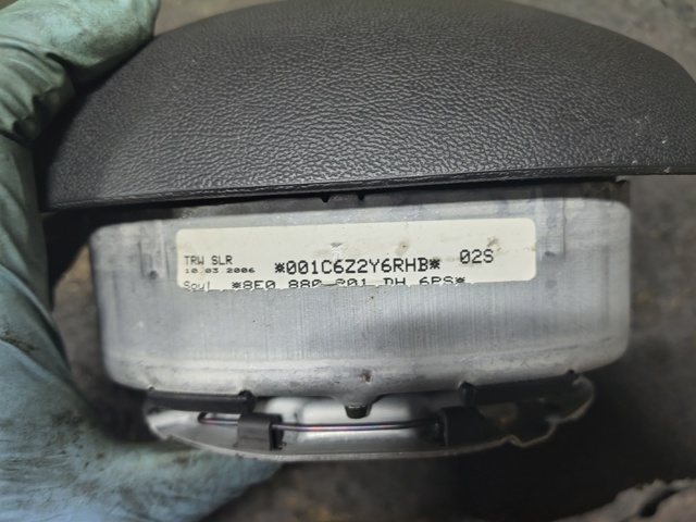 VAG 8E0880201DH Подушка безопасности (AIRBAG) водительская в наличии Николаев
