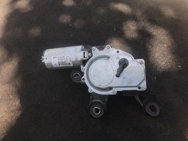 Моторчик заднего стеклоочистителя 8L0955711B VAG