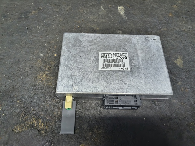 Блок управление Bluetooth 8P0862335M VAG