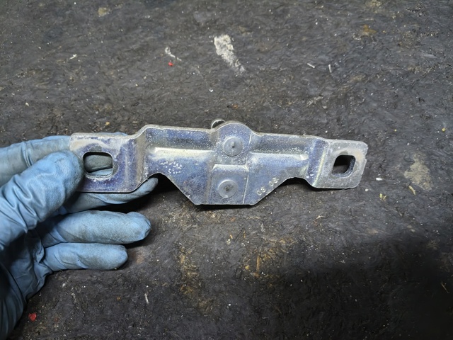 8P4827507 VAG купить в Сумы