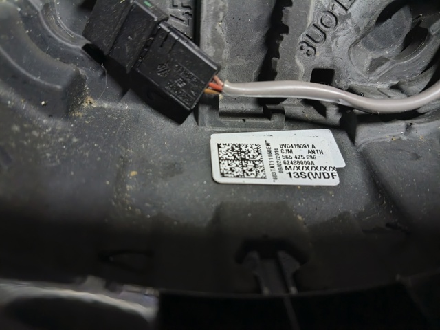 8V0419091A Рулевое колесо купить Сумы