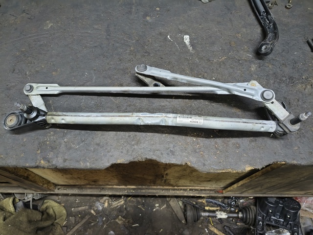 Трапеция дворников 8V1955023C VAG