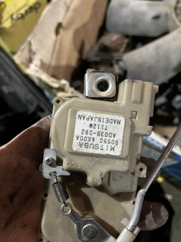 NISSAN 905504X00A Актуатор замка багажника в наличии Киев