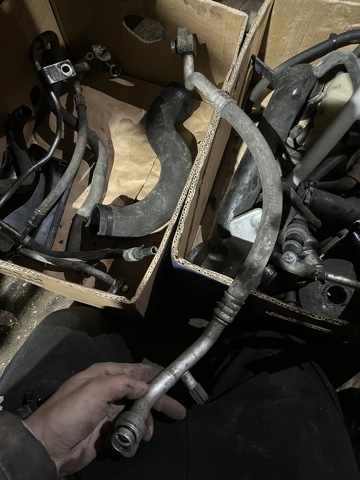 Трубопроводы 924803X32A NISSAN
