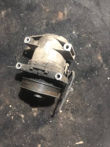 Компрессор хладагента 92600EB40E NISSAN