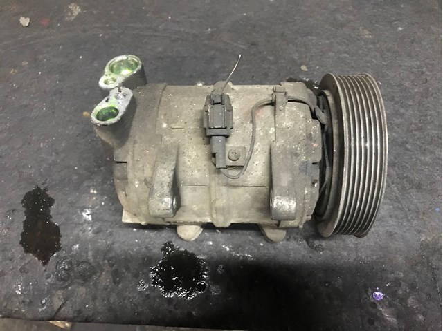 Компрессор кондиционера 92600VB800 NISSAN