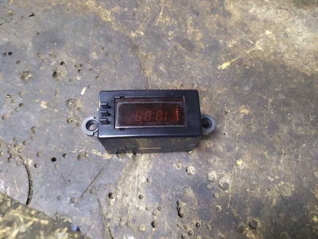 Часы 945003E160 HYUNDAI