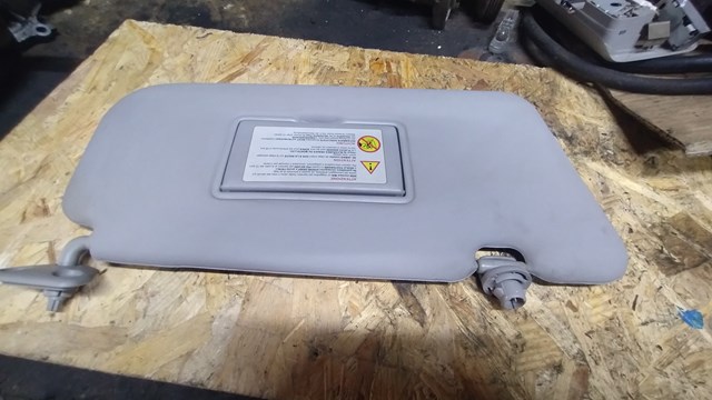 Козырьки 964008H910 NISSAN