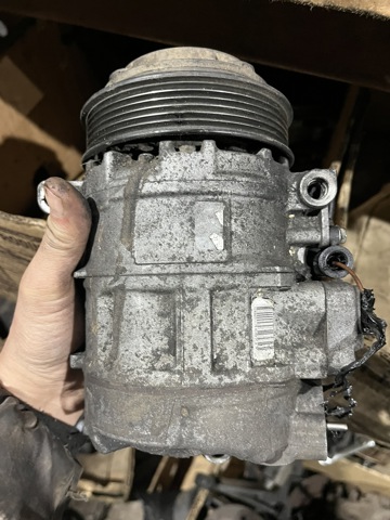 MERCEDES 0002308811 Компрессор кондиционера в наличии Павлоград