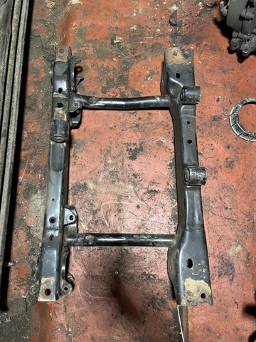 Крабобалка передней подвески Mercedes ML/GLE