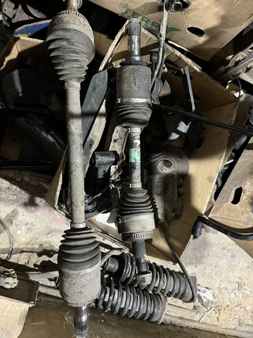 Привод передний левый A1633300401 MERCEDES