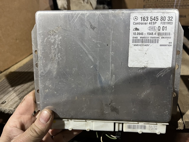 Блок управления ESP A1635458032 MERCEDES