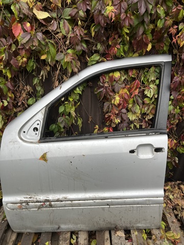 Двери кабины A1637201505 MERCEDES