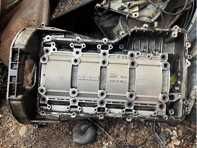 A6280140002 MERCEDES Поддон масляный картера двигателя, верхняя часть купить в Харьков