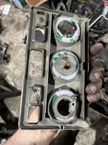 LAND ROVER AWR5463RBF в наличии Одесса