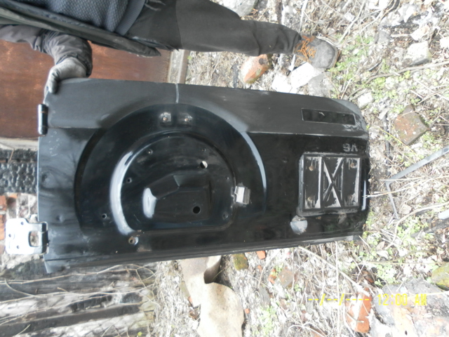 Задняя ляда BHD490040 LAND ROVER