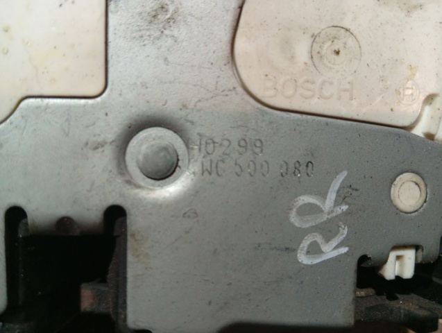 LAND ROVER CWC000101 Замок двери задней правой в наличии Черкассы