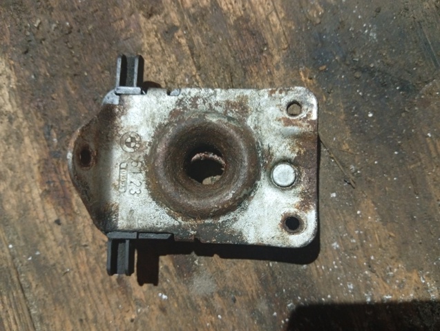 Замок капота FPS000030 LAND ROVER