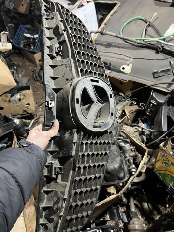 Решетка GJ6A50712A MAZDA