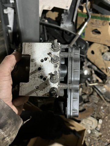 Блок ABS гидравлический GJYE437A0D MAZDA