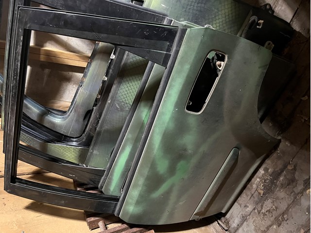 Дверь задняя в сборе H21008H7MM NISSAN