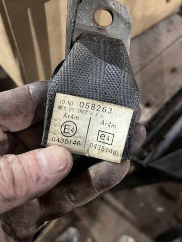 H6884EB30B NISSAN Ремень безопасности передний купить в Украина