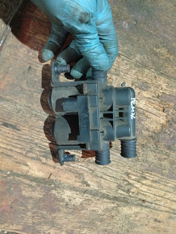 Кран печки (отопителя) JQD000020 LAND ROVER