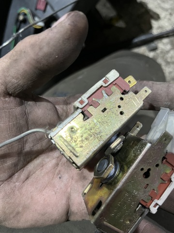 JQL100070 LAND ROVER купить в Ирпень
