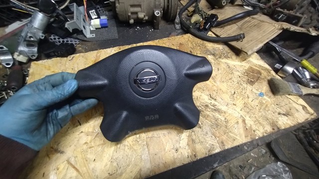 Подушка в руле K8510AU060 NISSAN