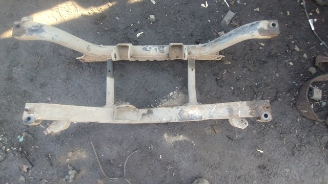 Подрамник задний KHB000080 LAND ROVER
