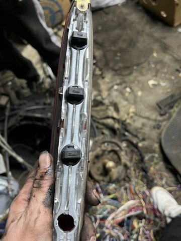 LC6451580 MAZDA Задний стоп купить в Житомир