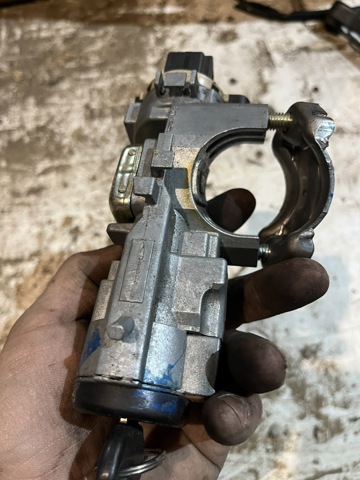MAZDA LC7066151 Контактная группа в наличии Каменское